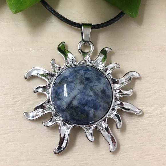 Sodalite Natural Stone Sun Shaped Pendant Necklace Healing Gemstone Pendant - Picture 6 of 6